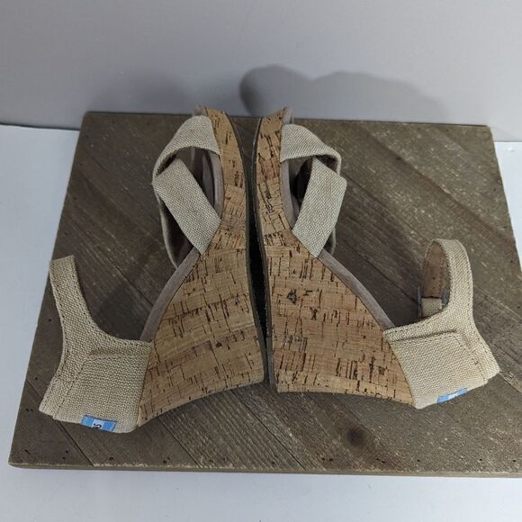 Tom's Sierra espadrille cork wedge cross strap sandal heel 6.5 - Picture 7 of 8